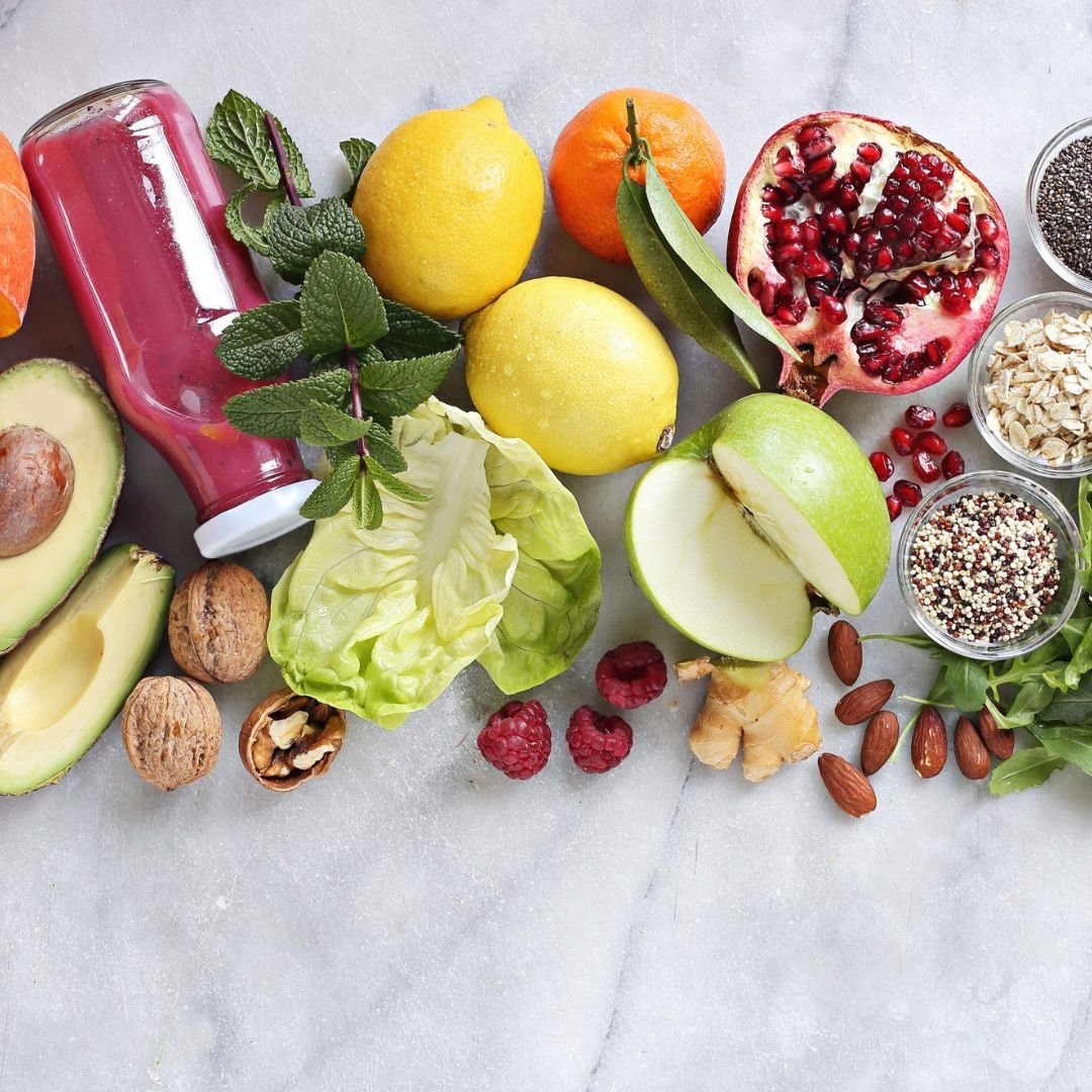 Buntes Obst und Gemüse